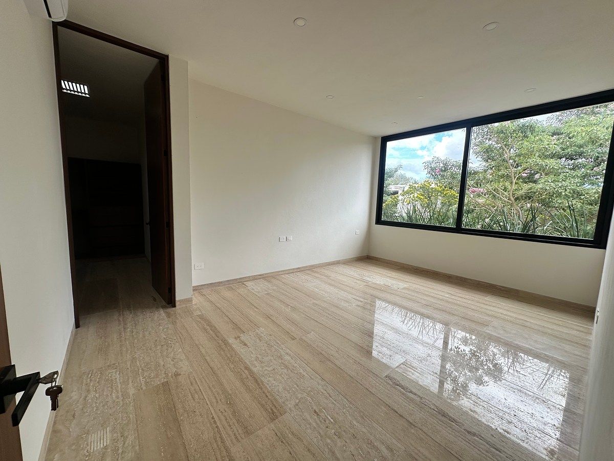 House in Gated Community in Yucatán Country Club, Mérida, photo 24 of 30