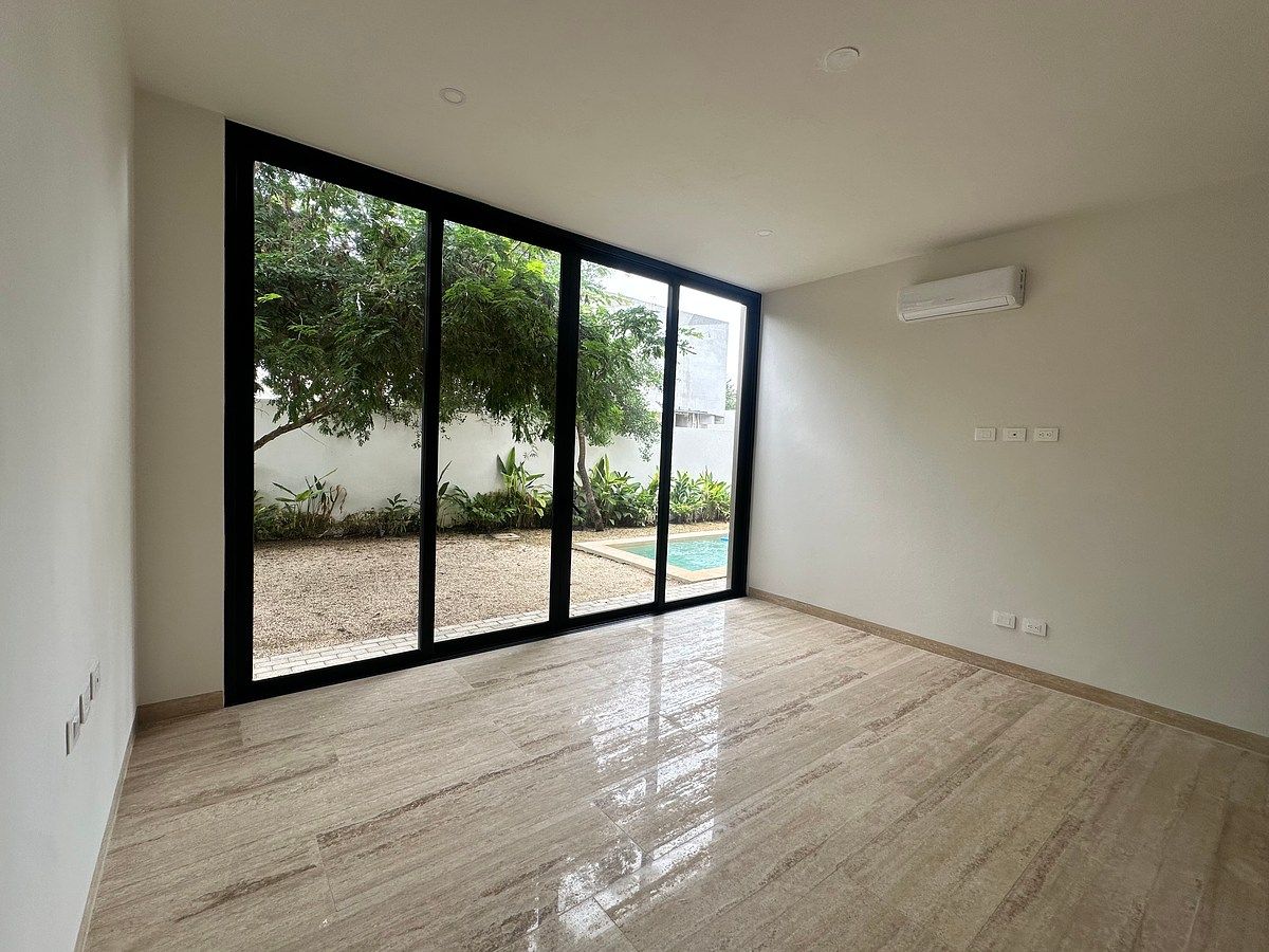 House in Gated Community in Yucatán Country Club, Mérida, photo 15 of 30
