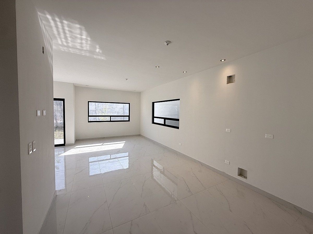 House in Amorada Privada Residencial, Santiago, photo 3 of 21