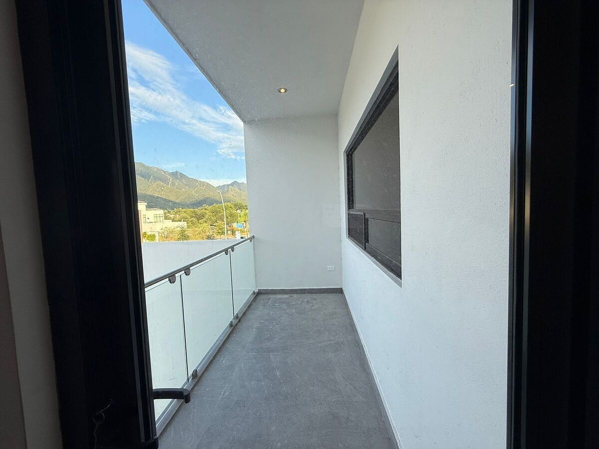 House in Amorada Privada Residencial, Santiago, photo 11 of 21