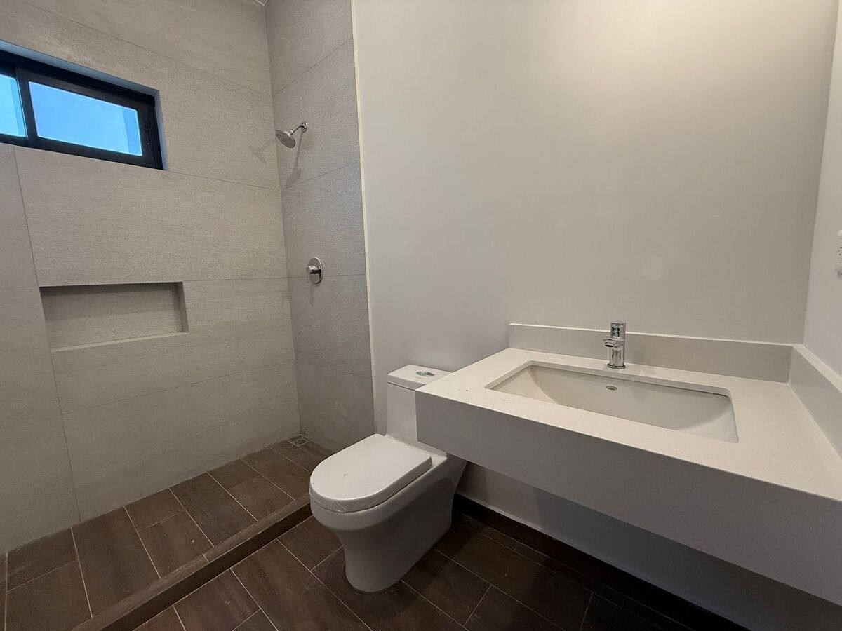 House in Amorada Privada Residencial, Santiago, photo 17 of 21