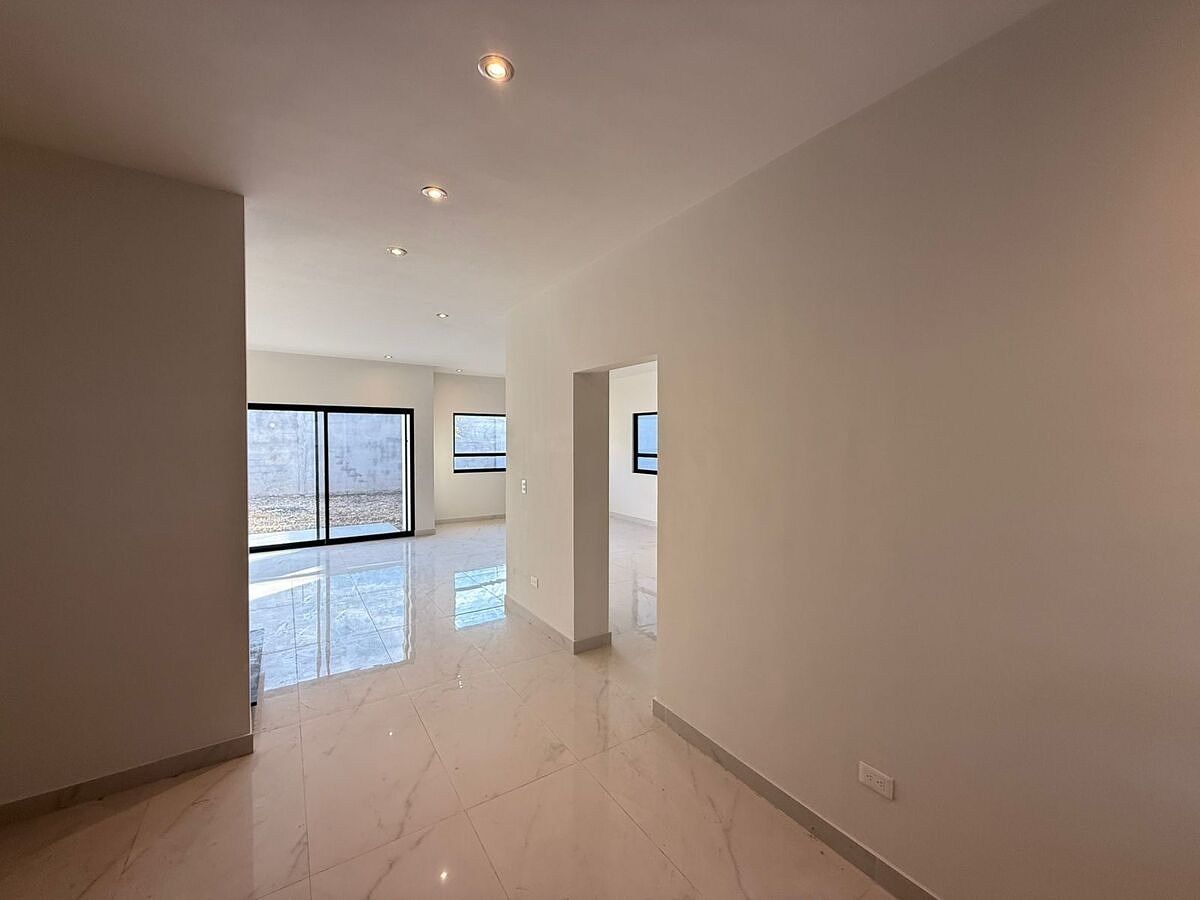 House in Amorada Privada Residencial, Santiago, photo 20 of 21