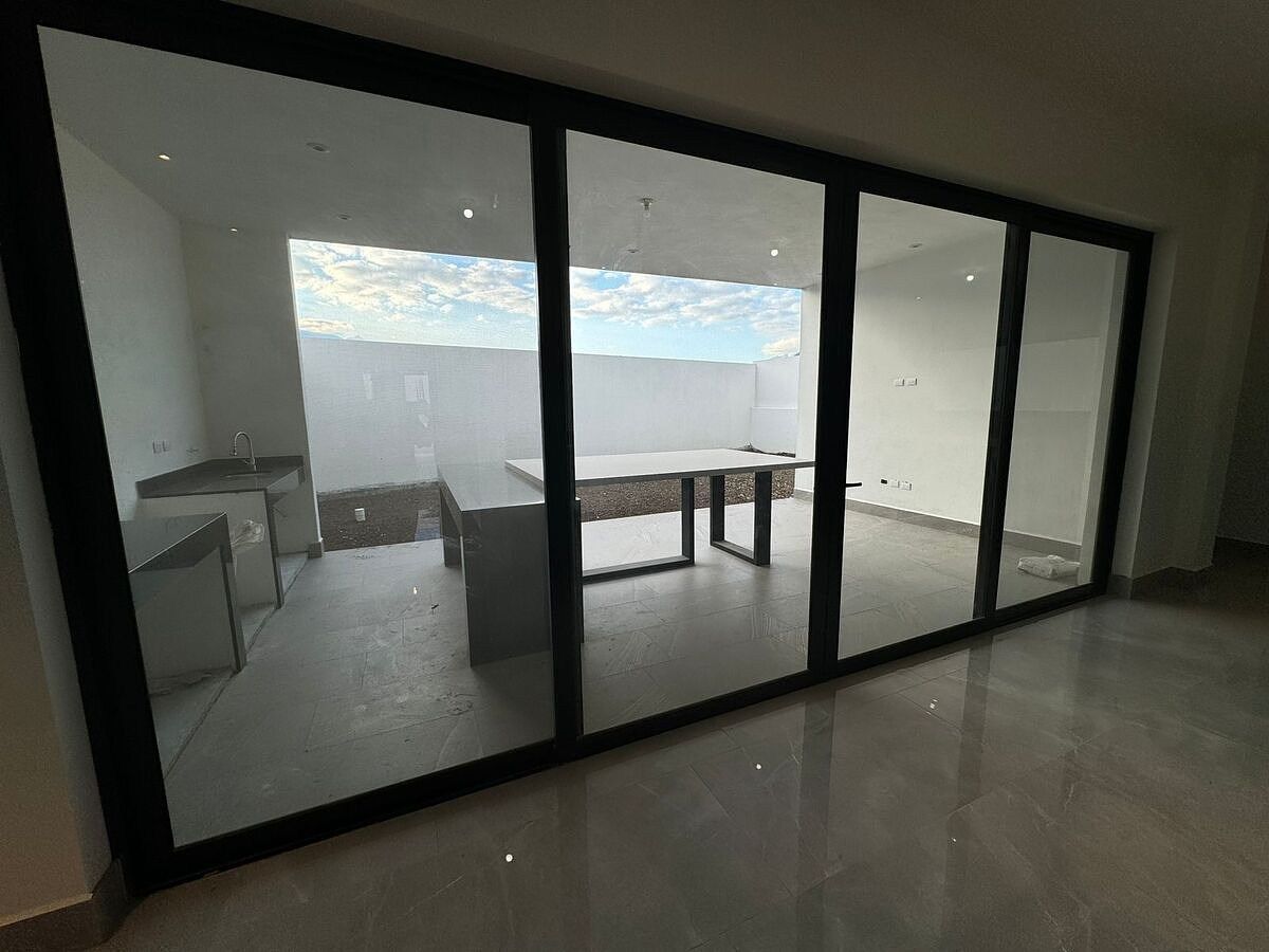 House in Bosques de las Misiones Sector Encino, Santiago, photo 8 of 18