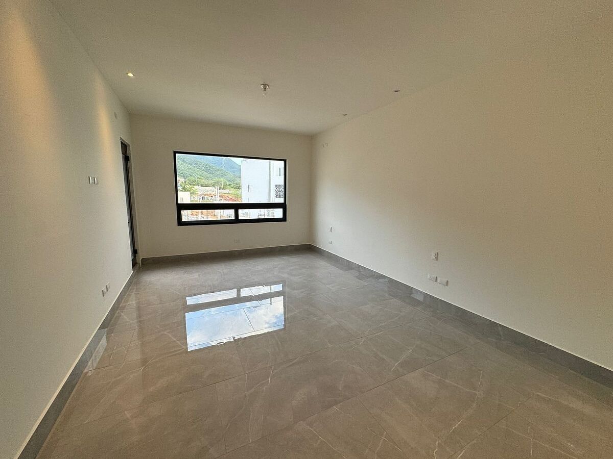 House in Bosques de las Misiones Sector Encino, Santiago, photo 13 of 18