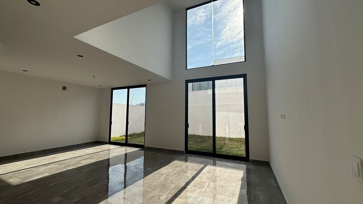 Casa em Amorada Privada Residencial, Santiago, foto 4 de 19