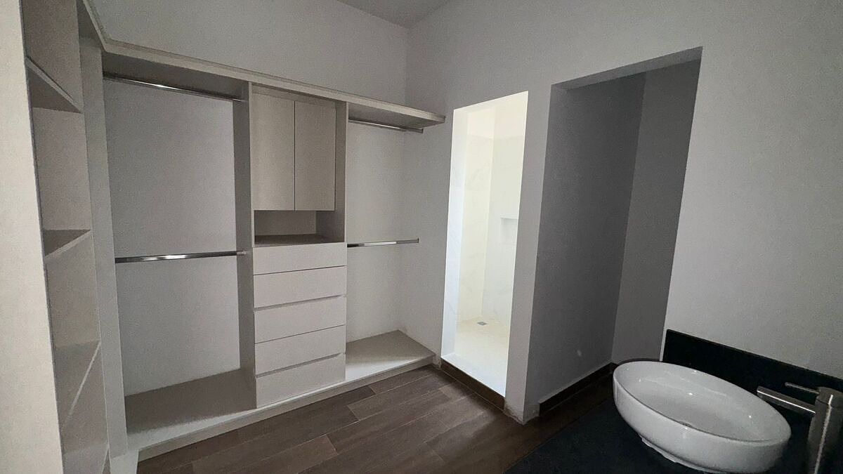 Casa em Amorada Privada Residencial, Santiago, foto 15 de 19