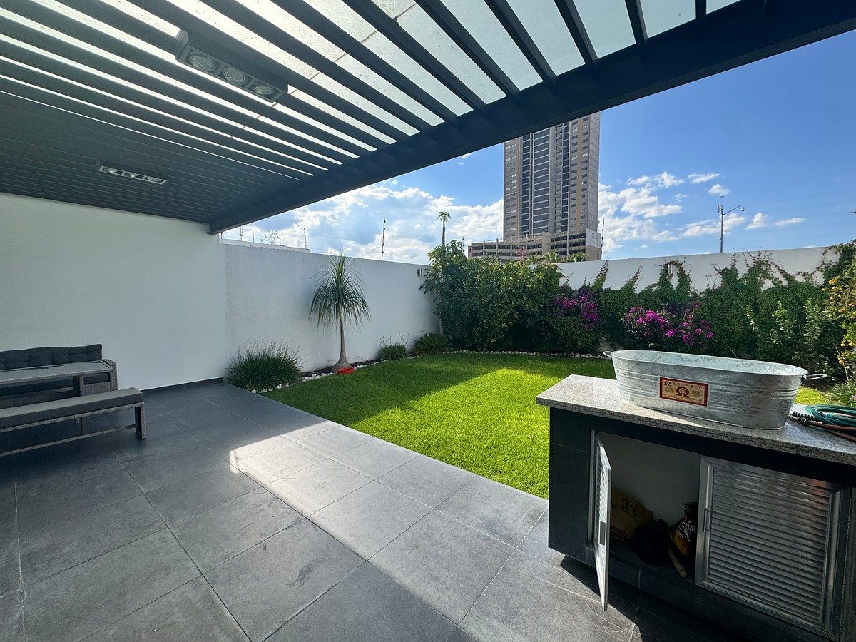 Casa em Cumbres del Lago, Querétaro, foto 4 de 30