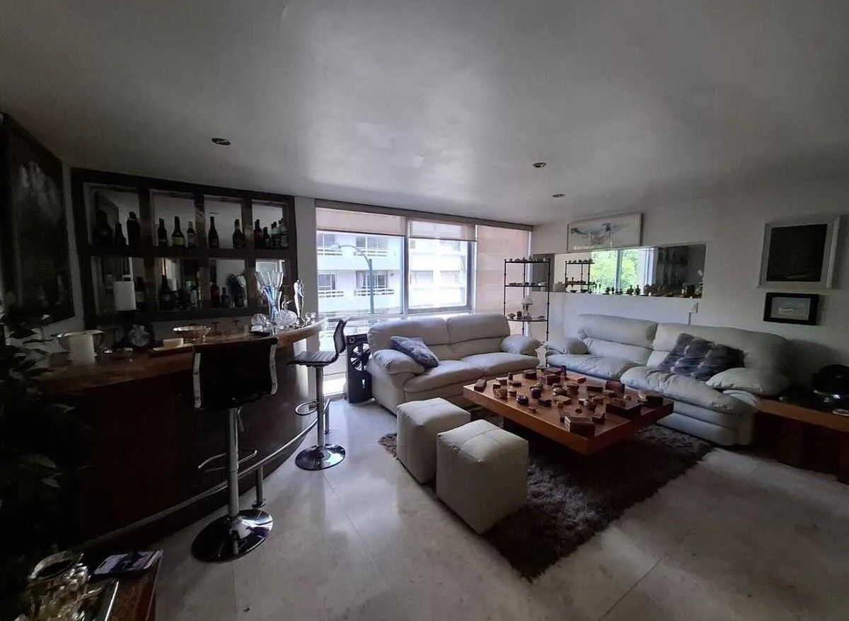 Spacious apartment with excellent location in Del Valle neighborhood, photo 1 of 40