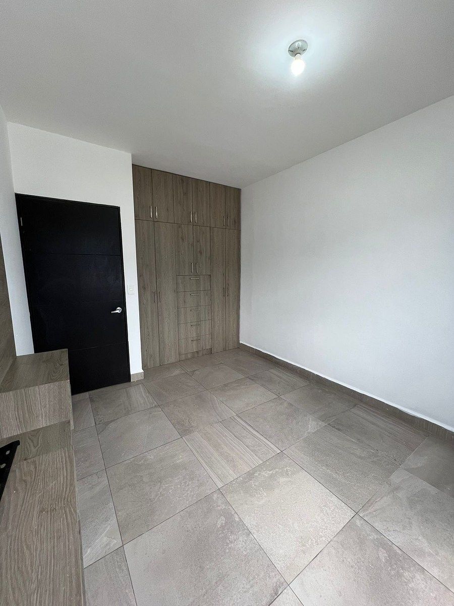 House in Paseo del Vergel, Monterrey, photo 5 of 28