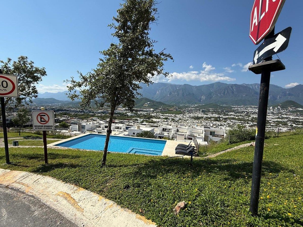 House in Paseo del Vergel, Monterrey, photo 24 of 28