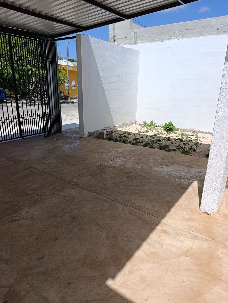 House in Juan Pablo II, Mérida, photo 2 of 12