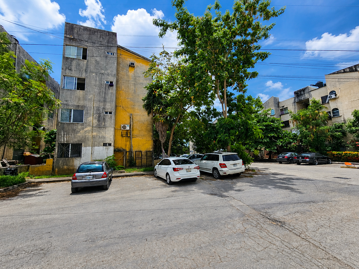 Edificios, photo 18 of 18