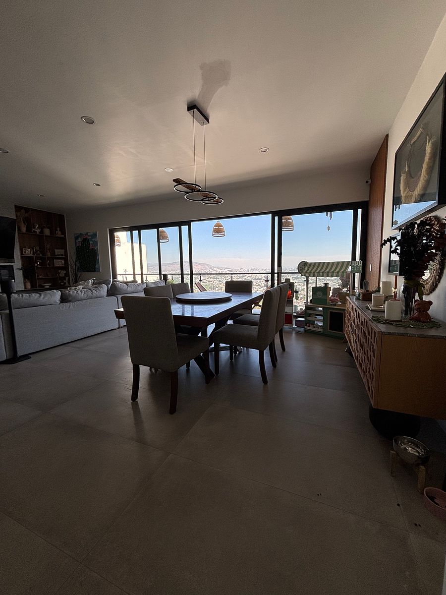 Casa em Paisajes del Tesoro, Tlaquepaque, foto 13 de 48