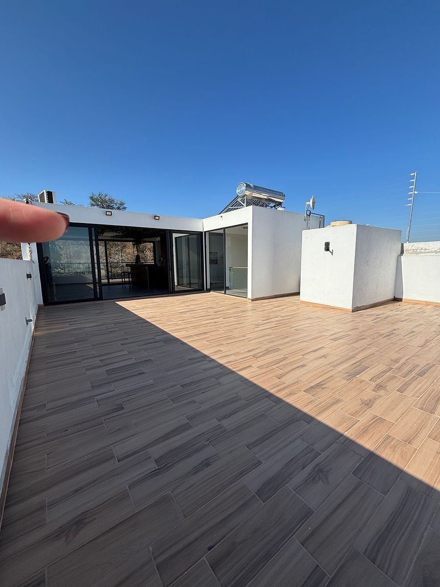 Casa em Paisajes del Tesoro, Tlaquepaque, foto 43 de 48
