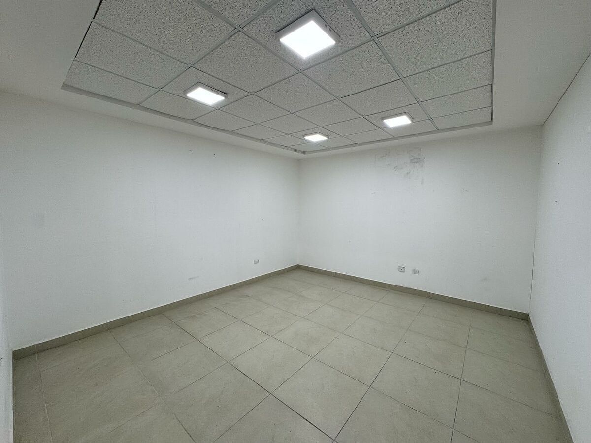 Bodega comercial en Villa de San Miguel, Guadalupe, foto 14 de 25