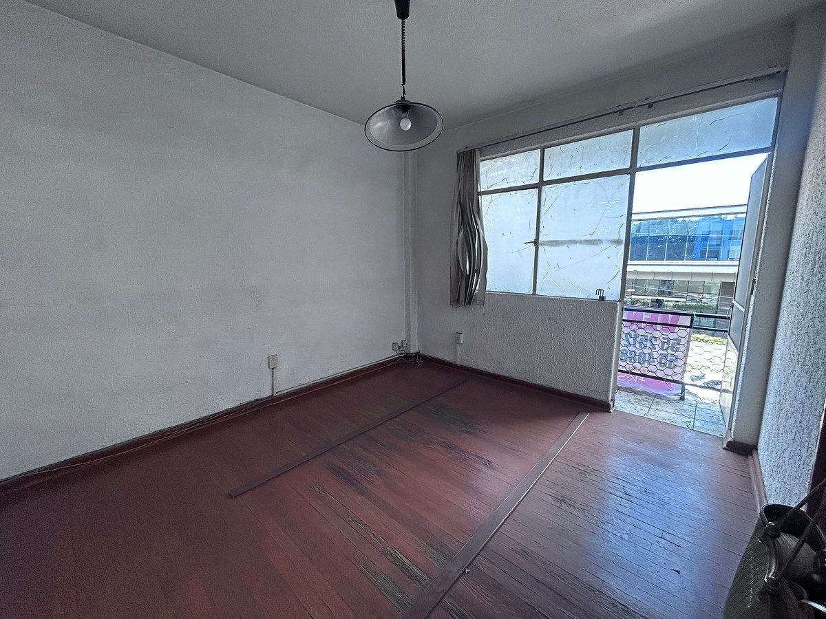 Departamento en venta en Av. Revolución, foto 1 de 7
