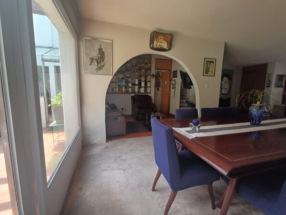 Casa en venta con jardín en Romero de Terreros - foto 3