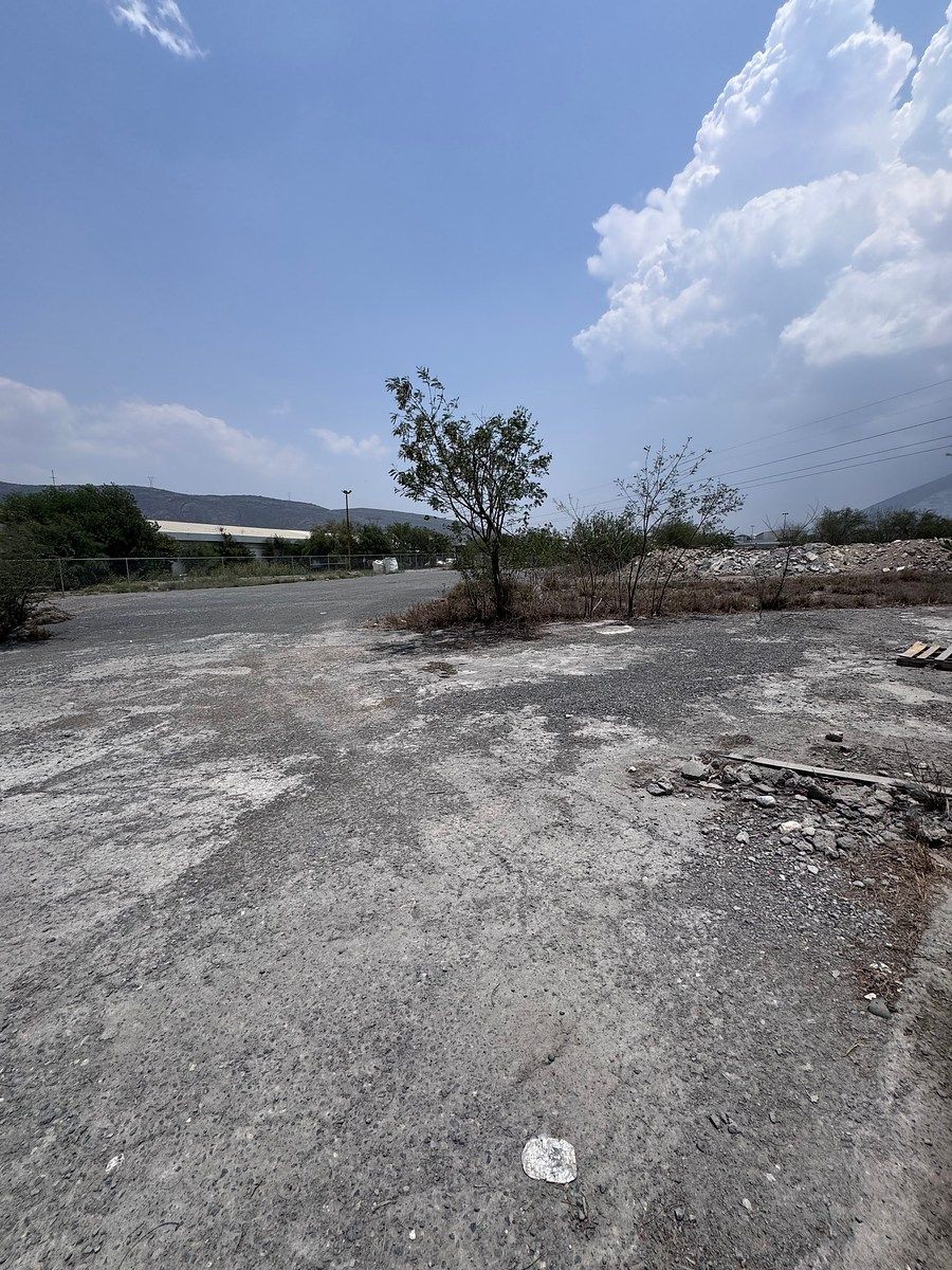 Terreno industrial en García, García, foto 12 de 12