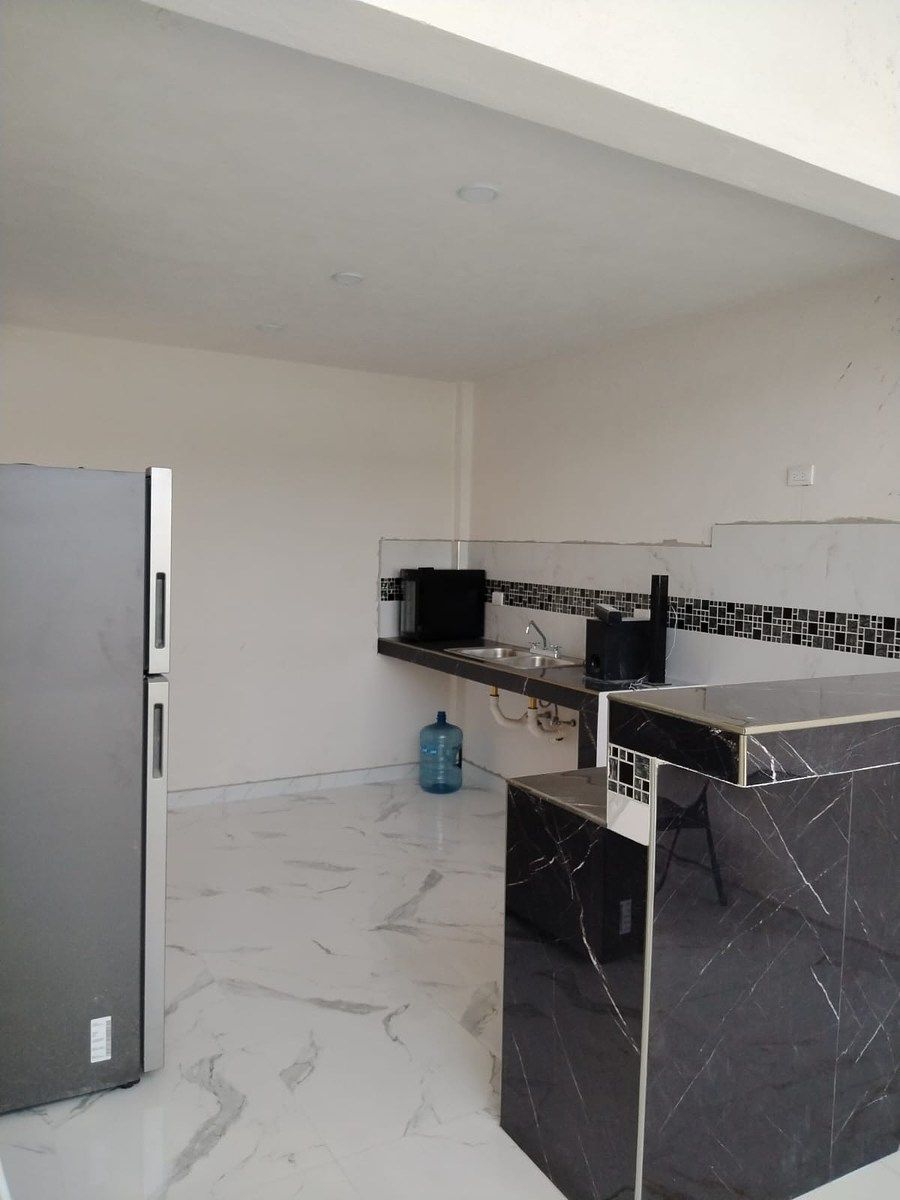 House in San Gaspar Tlahuelilpan, Metepec, photo 31 of 34