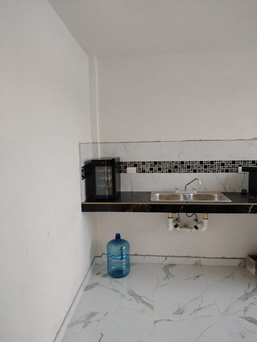 House in San Gaspar Tlahuelilpan, Metepec, photo 33 of 34