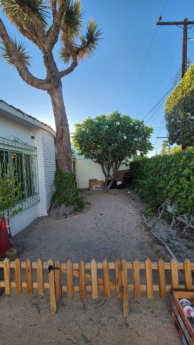 House with Commercial Use in Los Olivos, La Paz, photo 2 of 35