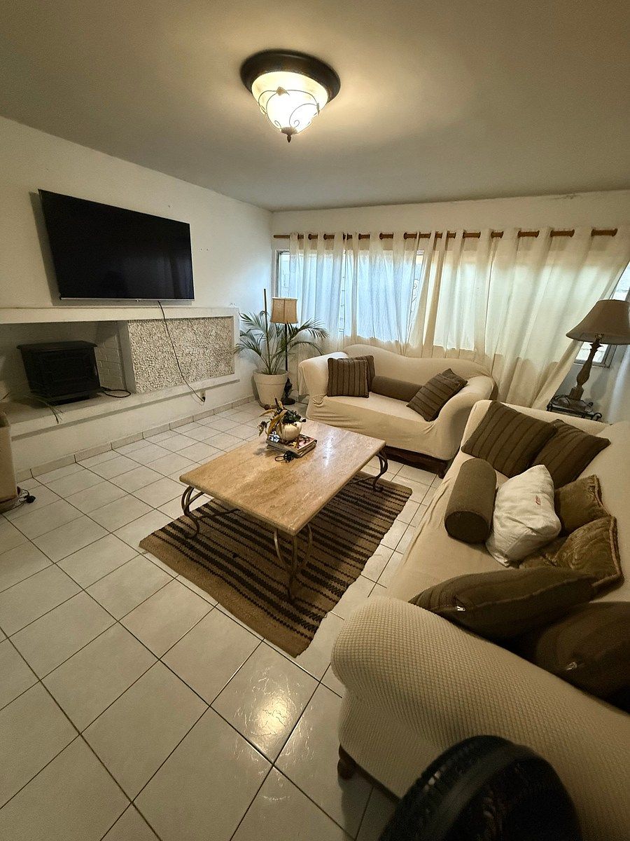 Casa em Villafontana, Mexicali, foto 6 de 17