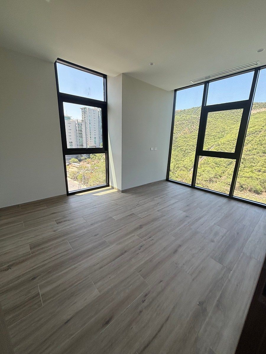 Apartamento em Hacienda de La Sierra, San Pedro Garza García, foto 2 de 13