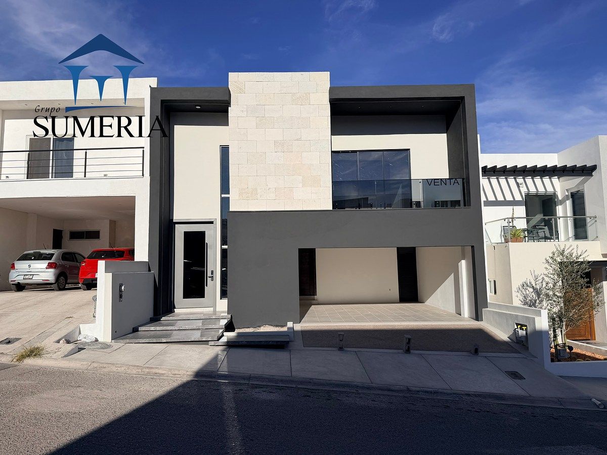 Hermosa Casa en Bosques del Valle, foto 1 de 30