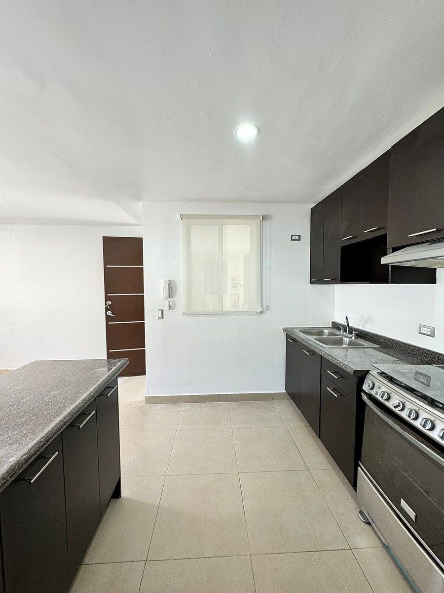 Apartment in Bonaterra, Tijuana, photo 4 of 15