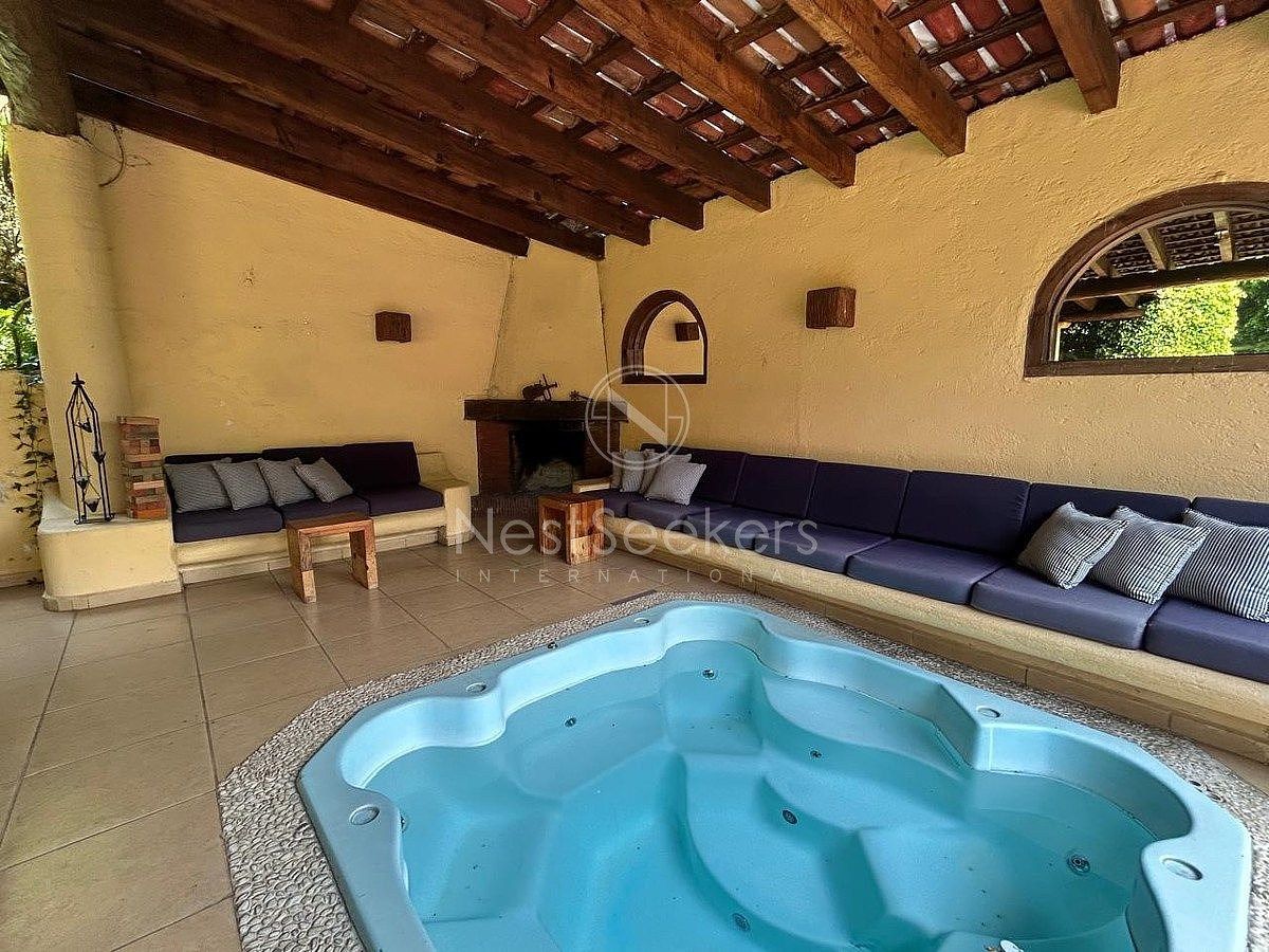 House in Avándaro, Valle de Bravo, photo 9 of 21