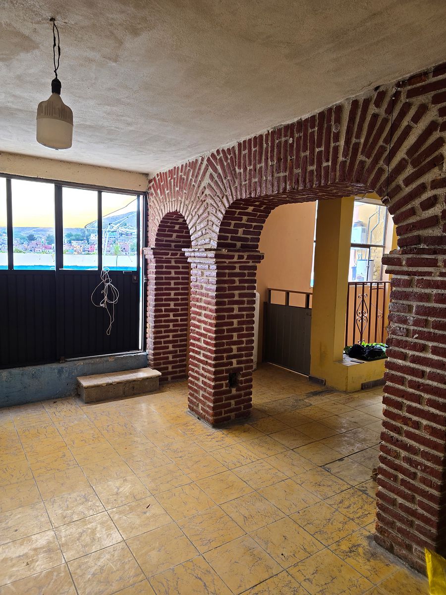 Casa em Alhóndiga, Guanajuato, foto 2 de 21