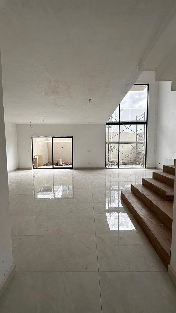 Casa em Amorada Privada Residencial, Santiago, foto 3 de 19