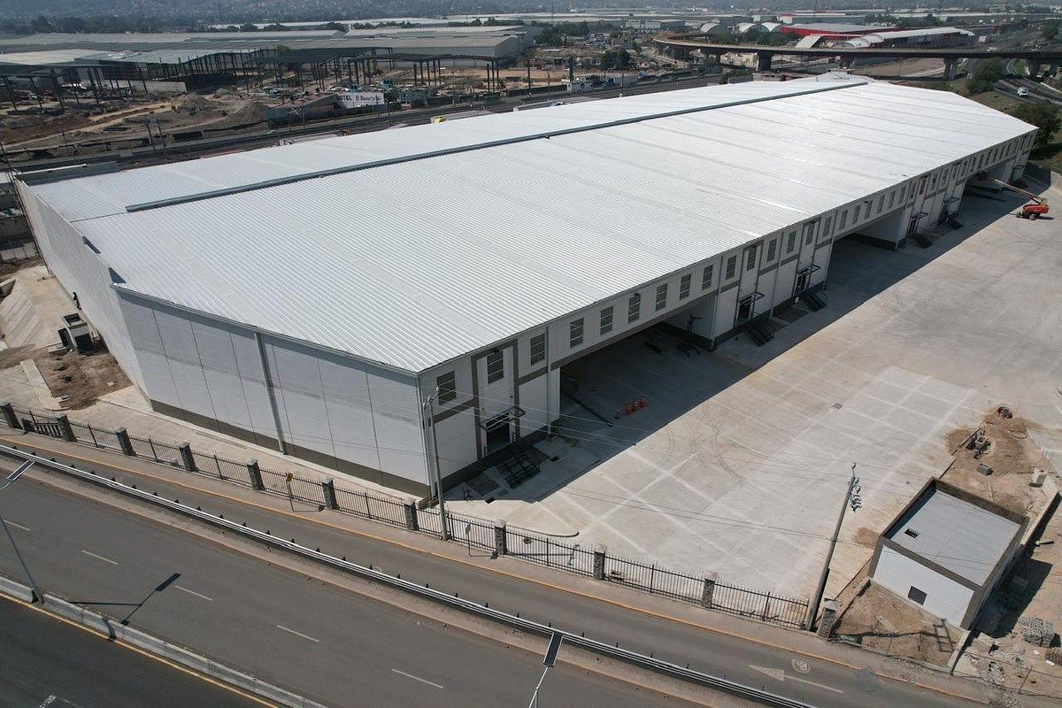Prédio industrial em San Antonio Xahuento, Tultepec, foto 8 de 9