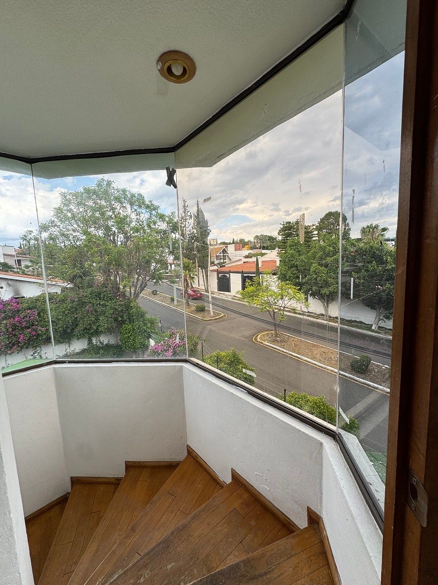 CASA EN RENTA EN JURIQUILLA, photo 1 of 21