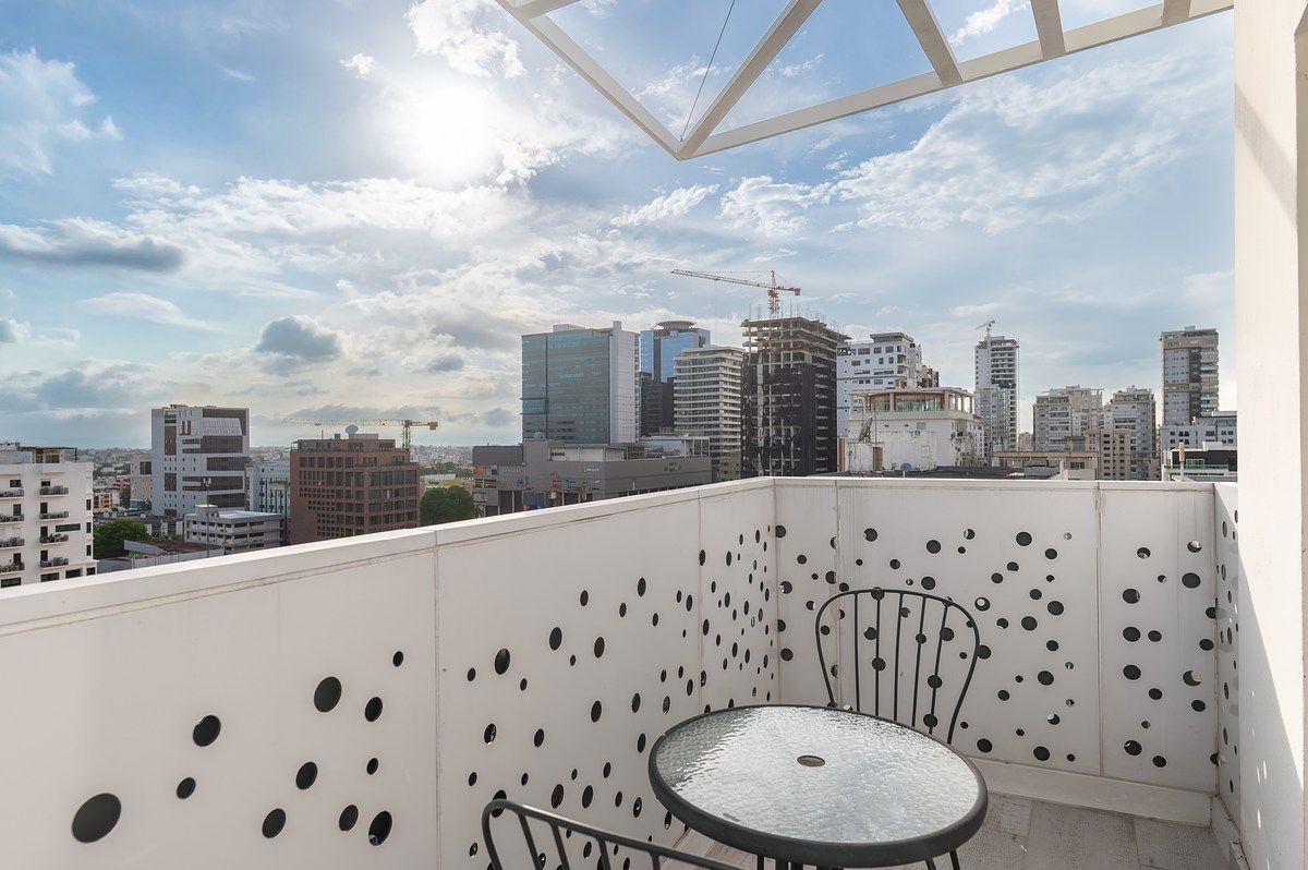 Balcón despejado, foto 4 de 13