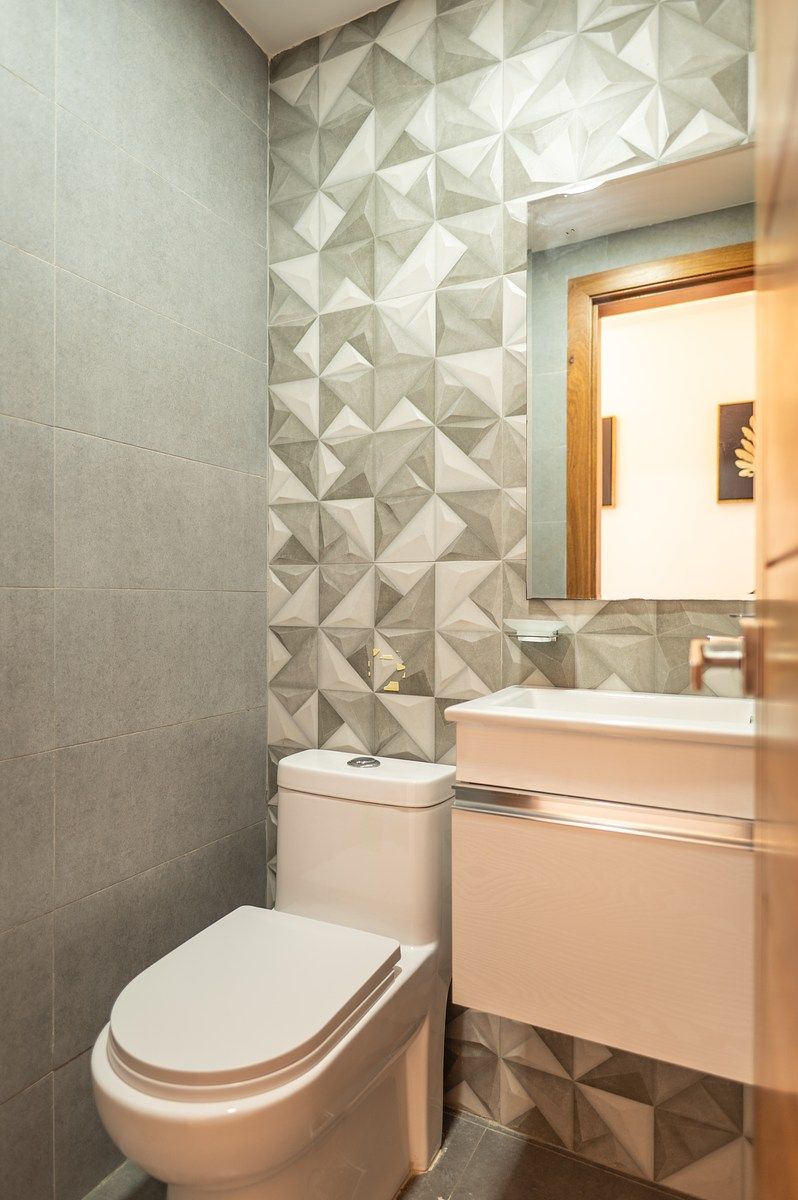 Baño de Visitas, foto 8 de 13