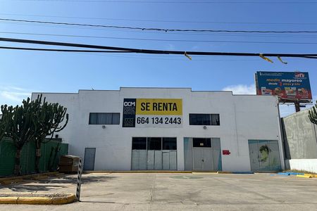 Se Renta NAVE INDUSTRIAL 1,600m2