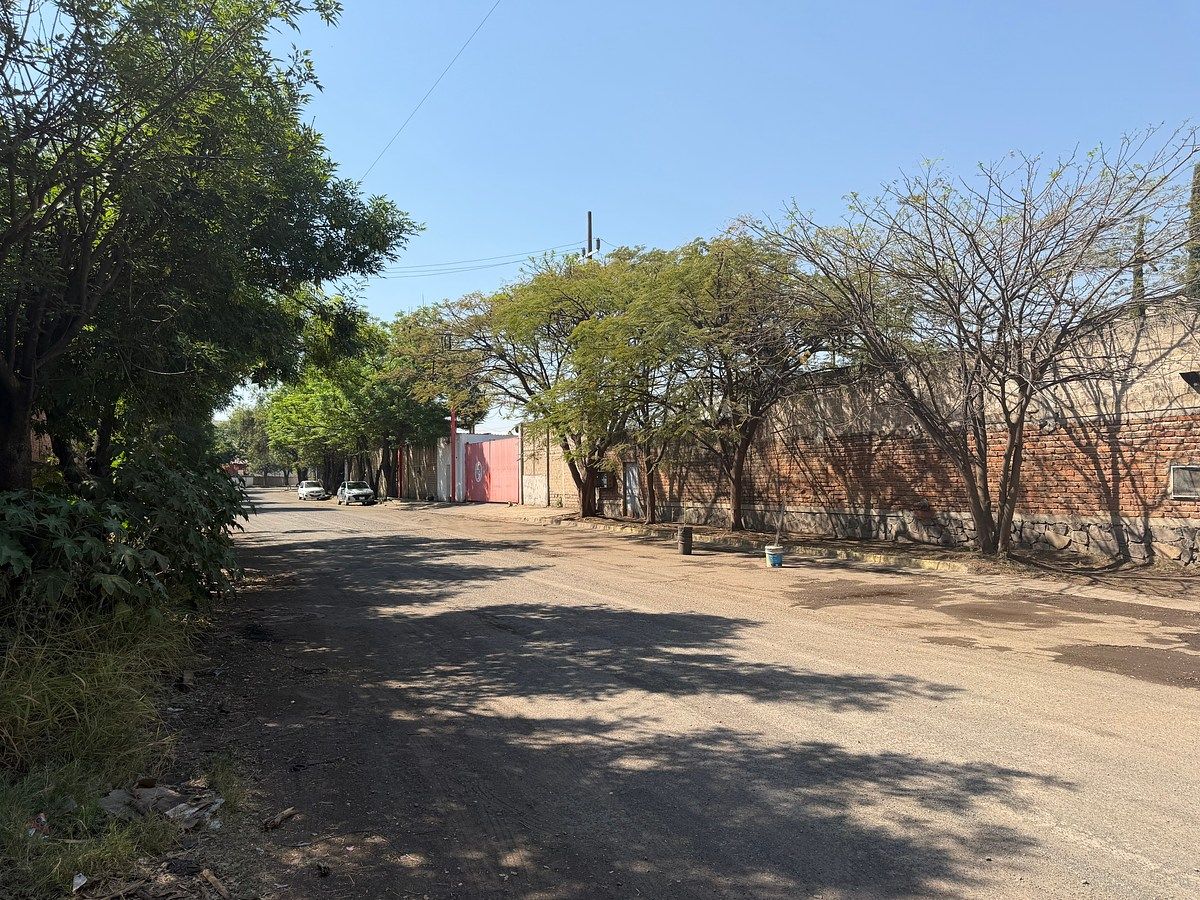 Galpão industrial em La Nogalera, Guadalajara, foto 2 de 16