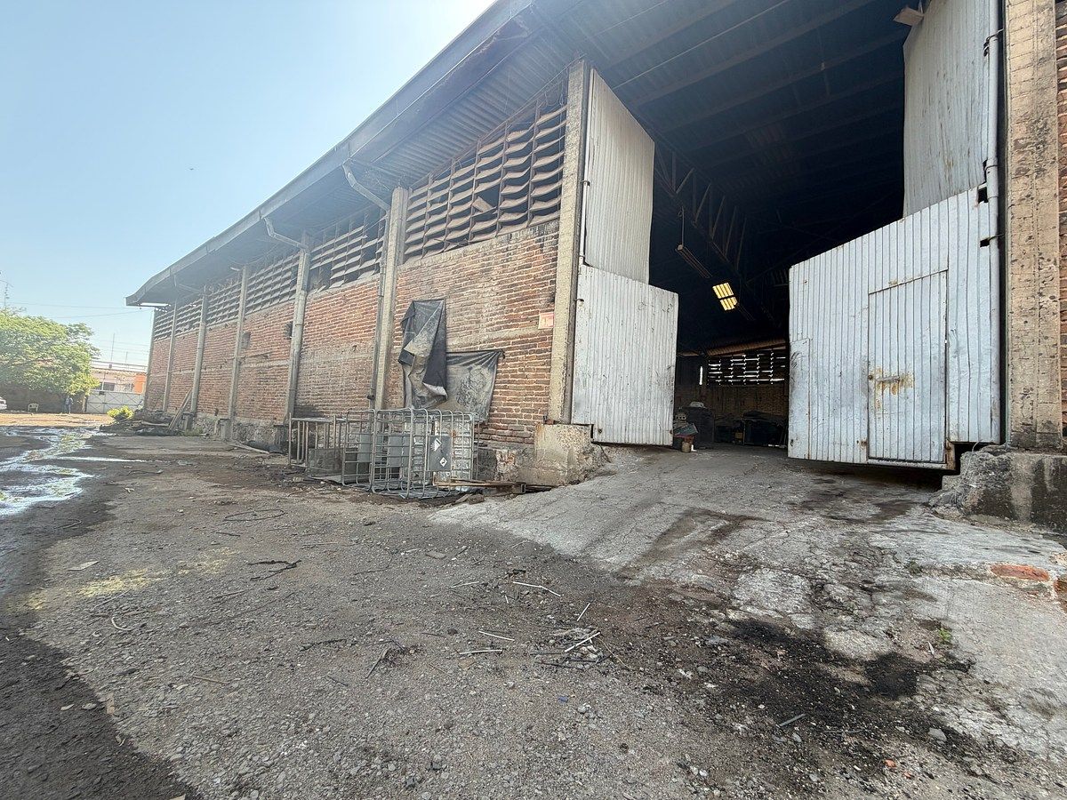 Galpão industrial em La Nogalera, Guadalajara, foto 8 de 16