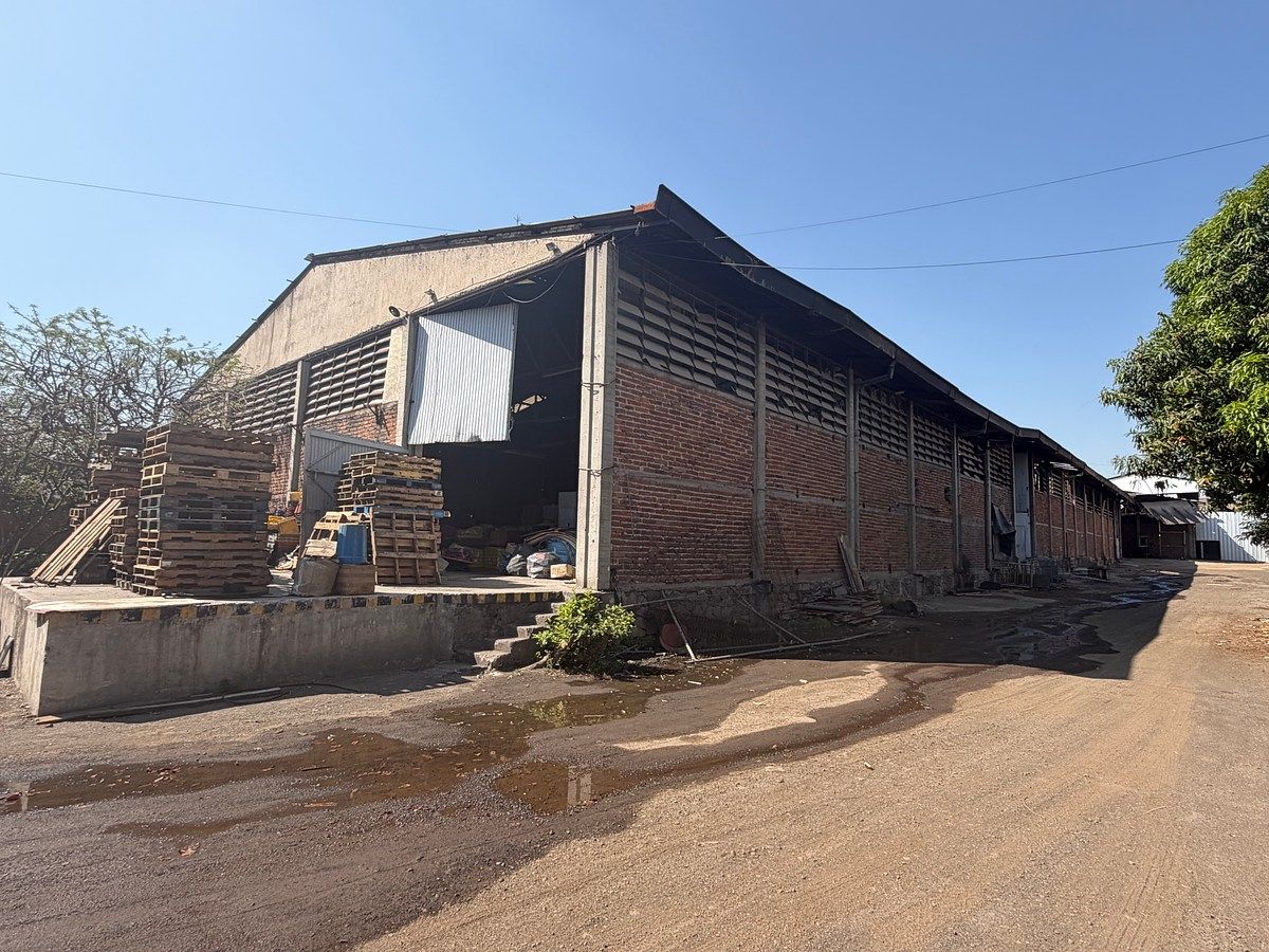 Galpão industrial em La Nogalera, Guadalajara, foto 14 de 16