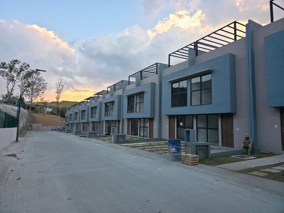 House in Residencial Lago Esmeralda, Atizapán de Zaragoza, photo 2 of 19