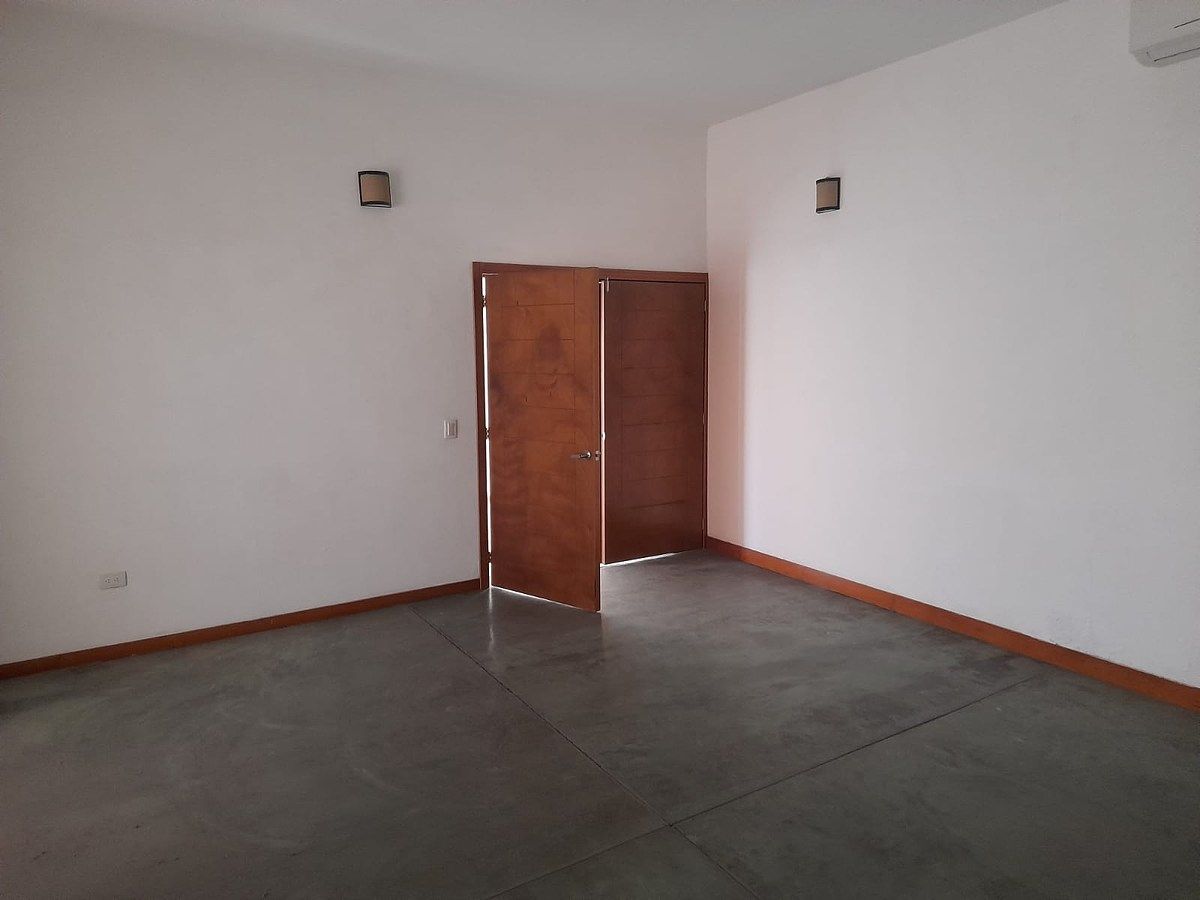 Office in Zona Centro, Durango, photo 7 of 15