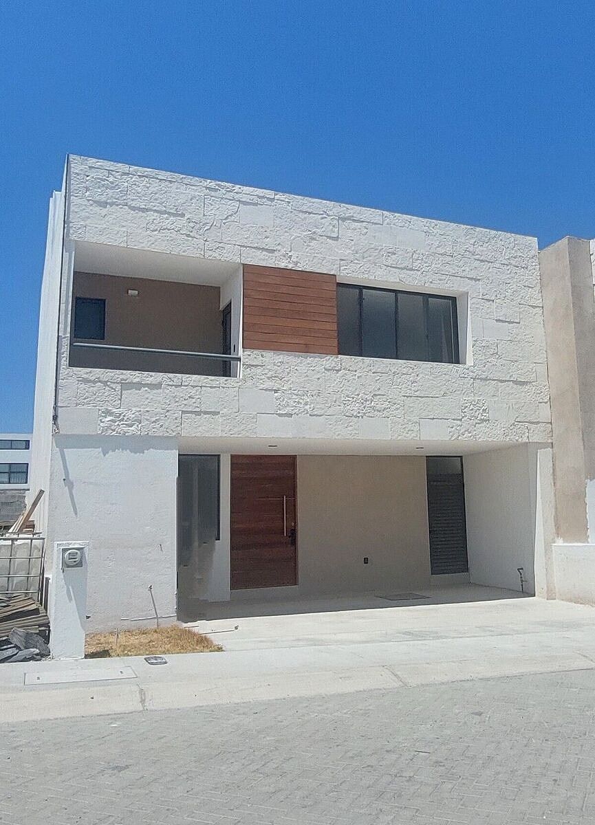LA VISTA ESTRENA! 5 RECÁMARAS C/BAÑO,1 EN PLANTA BAJA, SALA TV, ROOF!! - foto 2