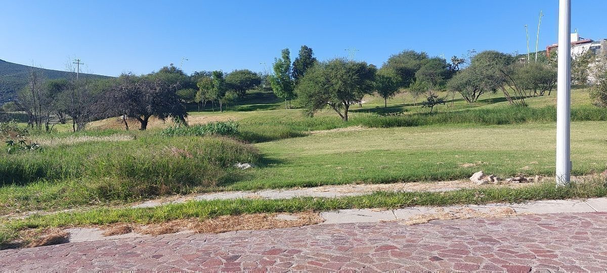 EL ENCINO RESIDENCIAL TERRENAZO SOBRE AVENIDA 204 MTS. $5000 MT. $1, 020,000 - foto 4