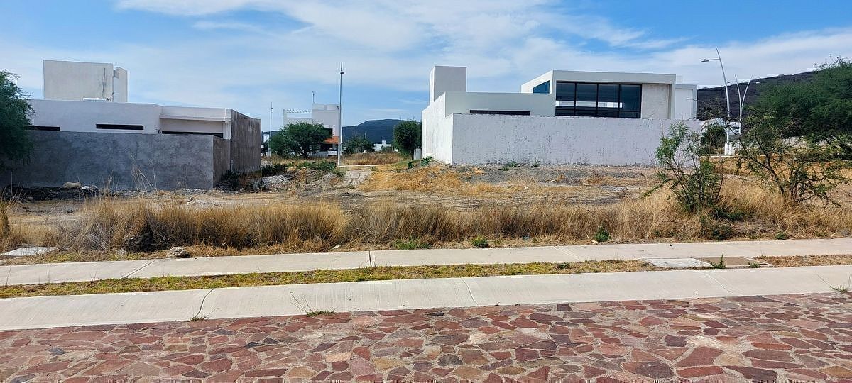 EL ENCINO TERRENAZOS PRIMER ETAPA 180 METROS $3,850METRO - foto 1
