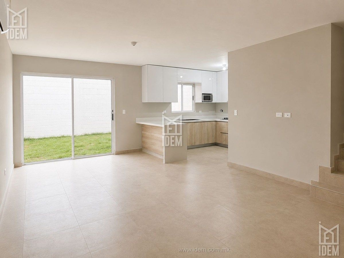 Casa en Aura Residencial, García, foto 2 de 10