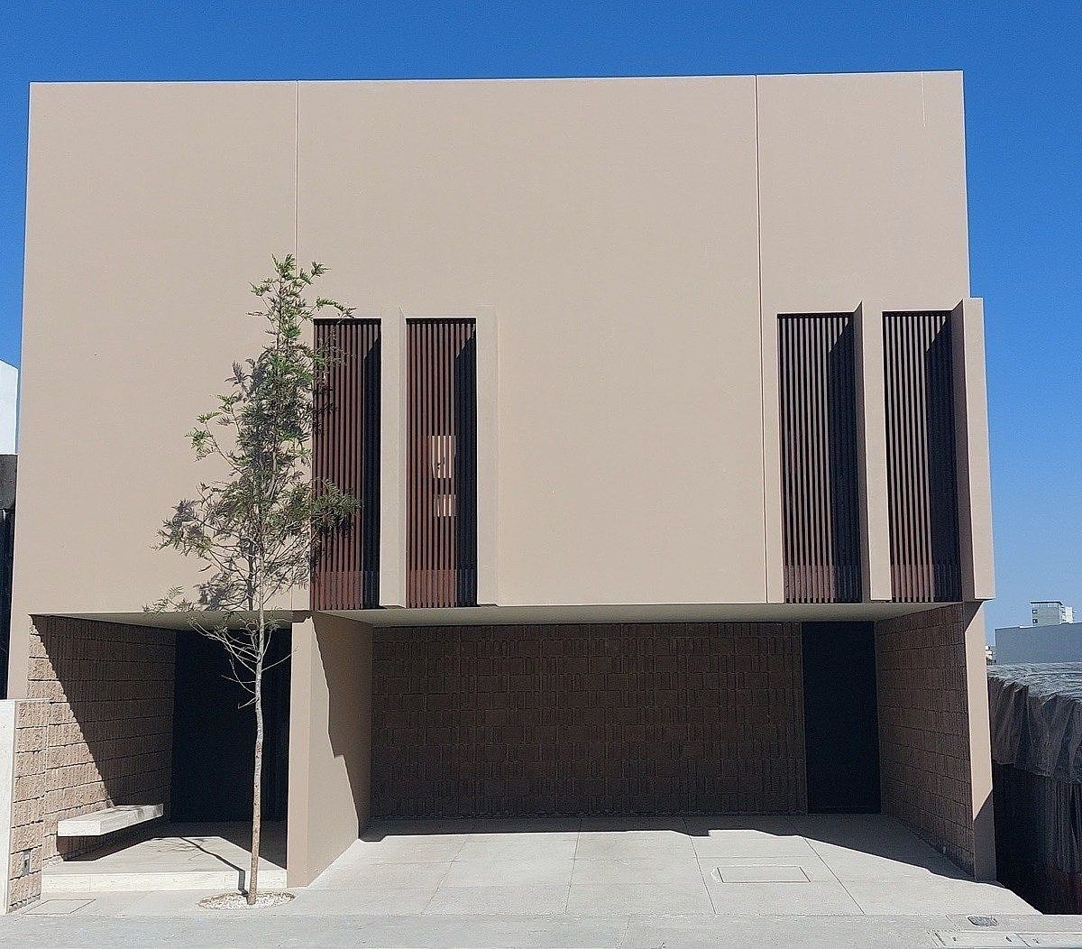 ESTRENA ESPECTACULAR RESIDENCIA 250 MTS CONSTRUIDOS VISTA AL LAGO - foto 2