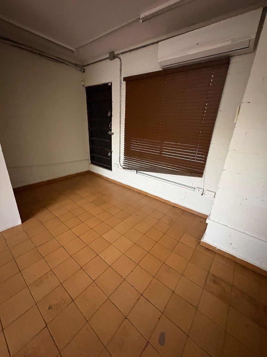 Commercial Storage Unit in Centro, Monterrey, photo 11 of 17