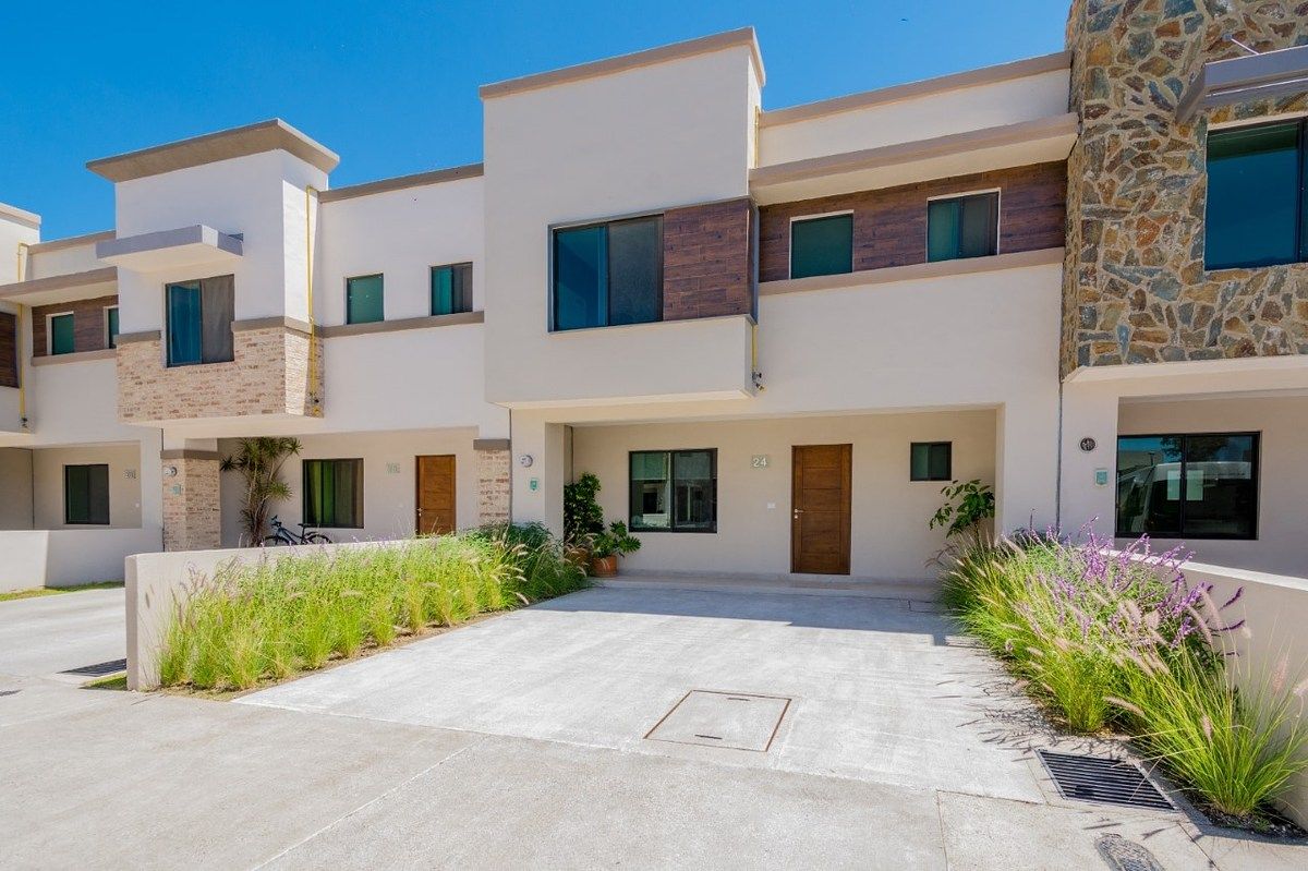PROMOCIóN preciazo! Casa 4 recámaras, jardín, roof garden $4,750,000 - foto 2