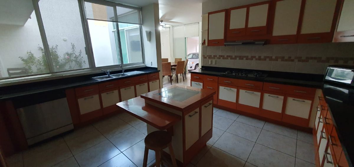 House in Ciudad Bugambilia, Zapopan, photo 11 of 28